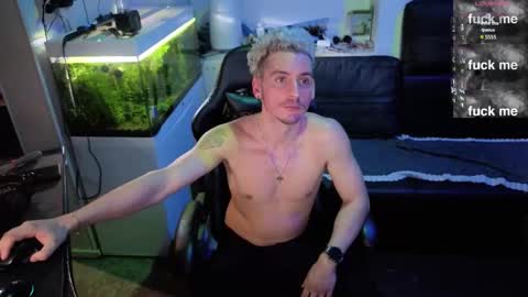 Rayzel online show from February 10, 2026, 6:45 pm