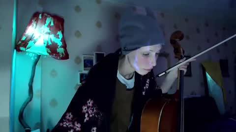 Snapshot of raziel_haze chatting on January 30, 2025, 6:54 pm Yrriel Strife Candy-Demon Caveboy mr. Cringe online show from January 30, 2025, 6:54 pm