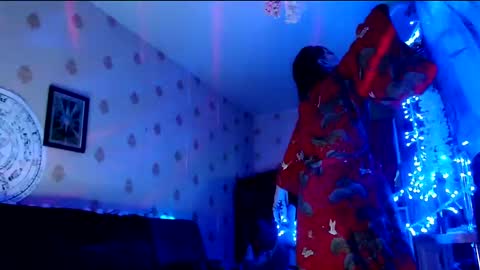 Snapshot of raziel_haze chatting on February 3, 2025, 11:36 pm Yrriel Strife Candy-Demon Caveboy mr. Cringe online show from February 3, 2025, 11:36 pm