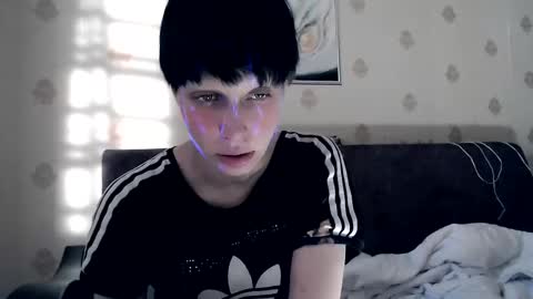 Snapshot of raziel_haze chatting on October 1, 2025, 5:13 am Yrriel Strife Candy-Demon Caveboy mr. Cringe online show from October 1, 2025, 5:13 am