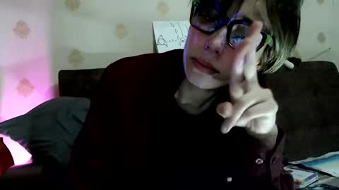 Snapshot of raziel_haze chatting on December 13, 2025, 7:53 pm Yrriel Strife Candy-Demon Caveboy mr. Cringe online show from December 13, 2025, 7:53 pm