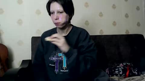 Snapshot of raziel_haze chatting on January 6, 2026, 4:16 am Yrriel Strife Candy-Demon Caveboy mr. Cringe online show from January 6, 2026, 4:16 am