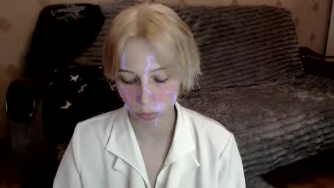 Snapshot of raziel_haze chatting on March 3, 2026, 10:10 am Yrriel Strife Candy-Demon Caveboy mr. Cringe online show from March 3, 2026, 10:10 am