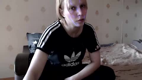 Snapshot of raziel_haze chatting on March 12, 2026, 11:05 am Yrriel Strife Candy-Demon Caveboy mr. Cringe online show from March 12, 2026, 11:05 am