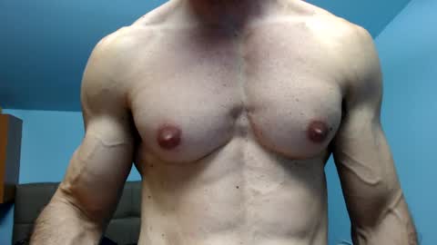 Snapshot of razorramon13 chatting on June 15, 2026, 7:16 pm razorramon13 online show from June 15, 2026, 7:16 pm