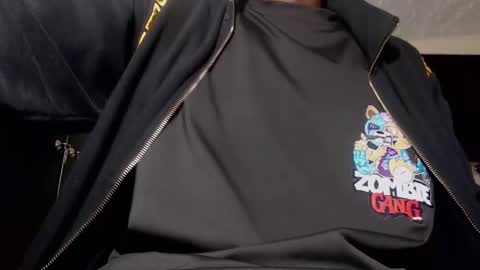 Snapshot of real1dk chatting on December 30, 2024, 7:04 am Sthith online show from December 30, 2024, 7:04 am