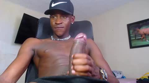 Snapshot of real1dk chatting on February 6, 2025, 7:29 pm Sthith online show from February 6, 2025, 7:29 pm