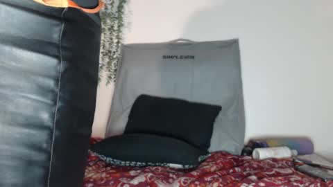 Fannie online show from February 17, 2025, 1:15 am