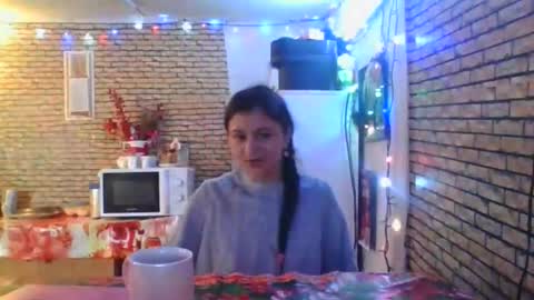 Snapshot of real_coupl3 chatting on January 11, 2026, 8:52 am real_coupl3 online show from January 11, 2026, 8:52 am