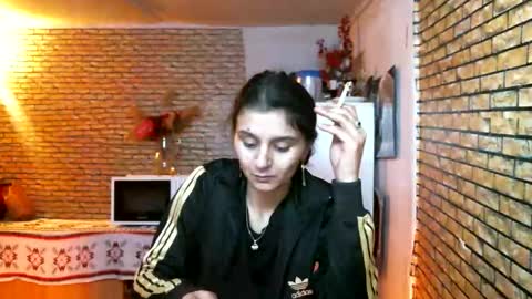 Snapshot of real_coupl3 chatting on February 11, 2026, 8:03 pm real_coupl3 online show from February 11, 2026, 8:03 pm