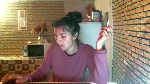 Snapshot of real_coupl3 chatting on March 21, 2026, 6:55 pm real_coupl3 online show from March 21, 2026, 6:55 pm