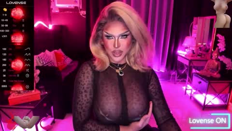 Snapshot of real_dom_phuta chatting on October 13, 2025, 1:22 pm Miss Katrina De Futah Goddess of HELL online show from October 13, 2025, 1:22 pm