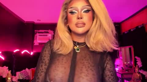 Snapshot of real_dom_phuta chatting on October 15, 2025, 1:33 pm Miss Katrina De Futah Goddess of HELL online show from October 15, 2025, 1:33 pm