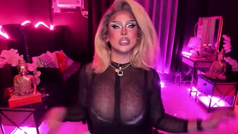 Snapshot of real_dom_phuta chatting on October 21, 2025, 3:40 am Miss Katrina De Futah Goddess of HELL online show from October 21, 2025, 3:40 am
