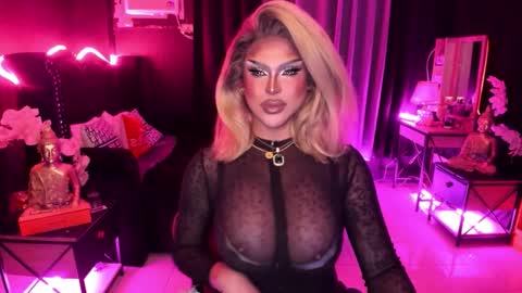 Snapshot of real_dom_phuta chatting on November 20, 2025, 1:06 am Miss Katrina De Futah Goddess of HELL online show from November 20, 2025, 1:06 am