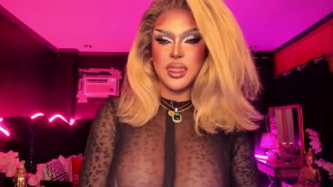Snapshot of real_dom_phuta chatting on November 20, 2025, 4:07 pm Miss Katrina De Futah Goddess of HELL online show from November 20, 2025, 4:07 pm