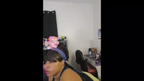 Snapshot of realgoddessdream chatting on March 4, 2026, 12:22 pm realgoddessdream online show from March 4, 2026, 12:22 pm