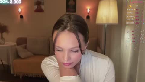 AliceEve online show from January 14, 2025, 7:00 pm