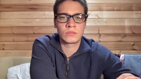 AliceEve online show from January 5, 2026, 6:11 pm