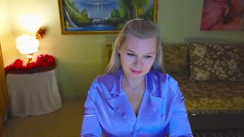 Im a little sick. Ill be back soon. online show from December 5, 2025, 2:47 pm