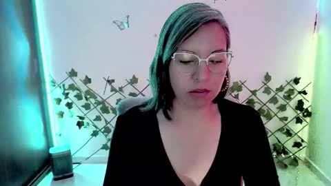 Rebbeca online show from February 16, 2026, 1:07 pm