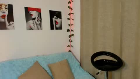 Snapshot of rebeca_marchetti chatting on July 30, 2026, 9:14 pm Rebeca Marchetti online show from July 30, 2026, 9:14 pm