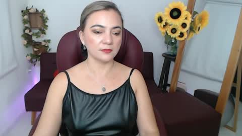 Snapshot of rebeca_milf chatting on June 6, 2026, 2:55 pm REBECA online show from June 6, 2026, 2:55 pm