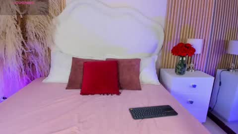 Snapshot of rebeca_taylor_ chatting on May 10, 2026, 12:10 pm rebeca_taylor_ online show from May 10, 2026, 12:10 pm
