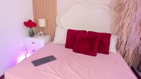 Snapshot of rebeca_taylor_ chatting on July 25, 2026, 4:21 am rebeca_taylor_ online show from July 25, 2026, 4:21 am