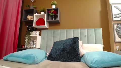 rebecablackx online show from February 11, 2025, 8:05 am