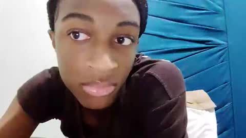 Tu mami Rebecca online show from May 12, 2026, 3:25 am