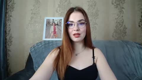 Snapshot of rebecca_ccaa chatting on March 6, 2025, 10:30 am Rebecca online show from March 6, 2025, 10:30 am