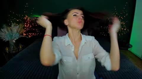 rebecca_diamonds online show from February 24, 2025, 6:49 am