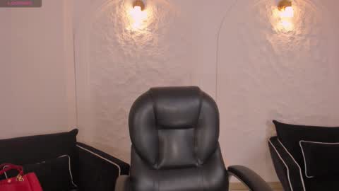 Rebe online show from March 9, 2026, 7:29 pm