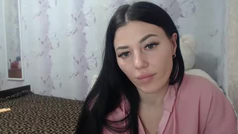 Snapshot of rebeka_08 chatting on February 19, 2026, 3:30 pm Rebeka 08 online show from February 19, 2026, 3:30 pm