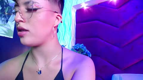 Snapshot of rebeka_baker chatting on February 2, 2025, 12:09 am REBEKA online show from February 2, 2025, 12:09 am