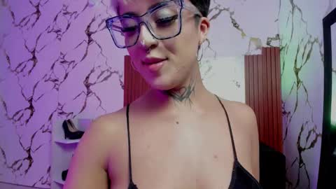 Snapshot of rebeka_baker chatting on September 9, 2025, 2:11 am REBEKA online show from September 9, 2025, 2:11 am