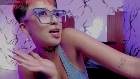 Snapshot of rebeka_baker chatting on September 24, 2025, 2:42 pm REBEKA online show from September 24, 2025, 2:42 pm