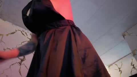 Snapshot of rebeka_baker chatting on December 22, 2025, 1:30 pm REBEKA online show from December 22, 2025, 1:30 pm