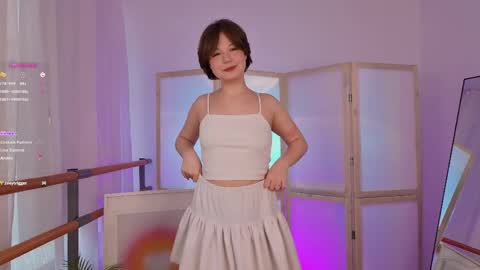 Mia online show from May 15, 2026, 7:04 am