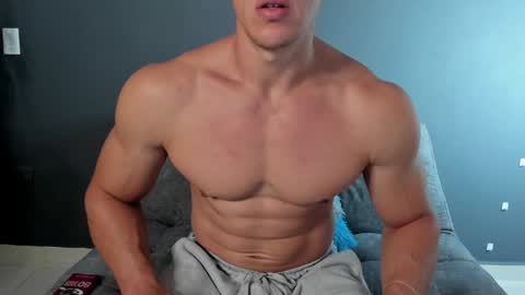 twitter REECET26 instagram RECCETAYLOR online show from January 25, 2025, 3:40 am