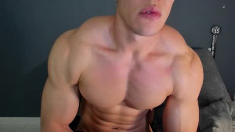 twitter REECET26 instagram RECCETAYLOR online show from November 7, 2025, 3:39 am