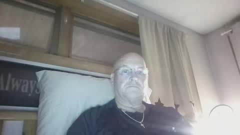 Snapshot of recman15 chatting on October 8, 2025, 1:36 am Mtn. Man online show from October 8, 2025, 1:36 am