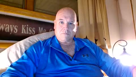 Snapshot of recman15 chatting on November 15, 2025, 2:53 am Mtn. Man online show from November 15, 2025, 2:53 am