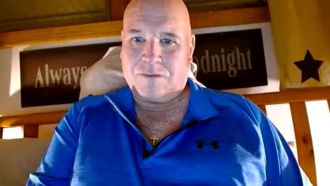 Snapshot of recman15 chatting on November 27, 2025, 3:08 am Mtn. Man online show from November 27, 2025, 3:08 am