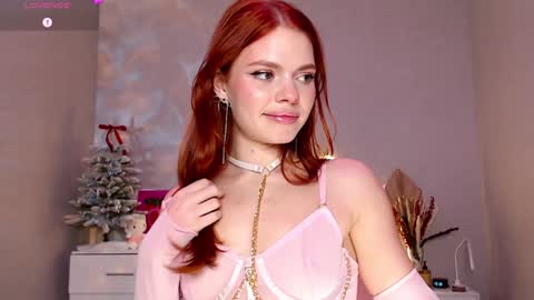 Snapshot of red__candy chatting on December 30, 2024, 2:08 pm red__candy online show from December 30, 2024, 2:08 pm