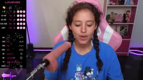 Snapshot of red_barbiedoll chatting on March 8, 2025, 4:17 pm Barbie ----- online show from March 8, 2025, 4:17 pm