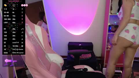 Snapshot of red_barbiedoll chatting on September 21, 2025, 4:08 pm Barbie ----- online show from September 21, 2025, 4:08 pm