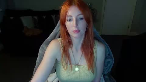 Snapshot of red_firesquirt chatting on January 8, 2025, 2:46 pm Red - online show from January 8, 2025, 2:46 pm