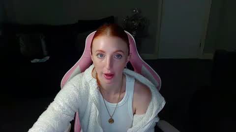 Snapshot of red_firesquirt chatting on February 12, 2025, 2:54 pm Red - online show from February 12, 2025, 2:54 pm